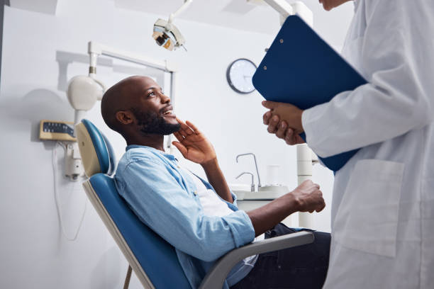 Best Chipped Tooth Repair Near Me  in Lake Forest, IL